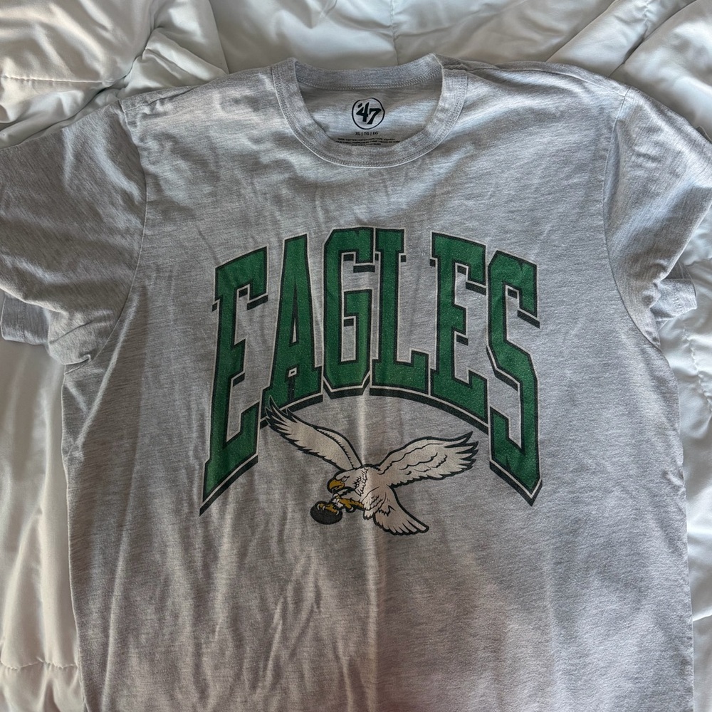 47 Men's Gray Tee with Green EAGLES Graphic